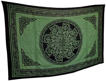 Celtic Knot 72"x108" green, black